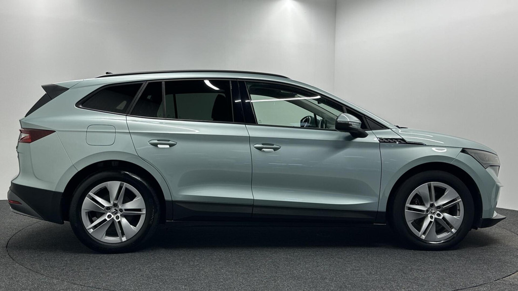 ŠKODA ENYAQ iV (N696SN) met abonnement