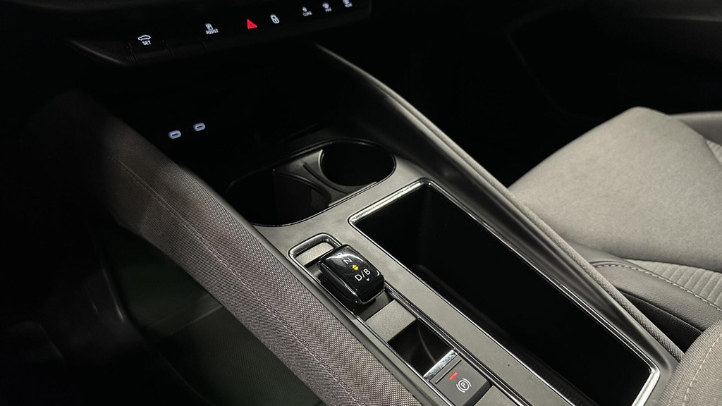 ŠKODA ENYAQ iV (N696SN) met abonnement