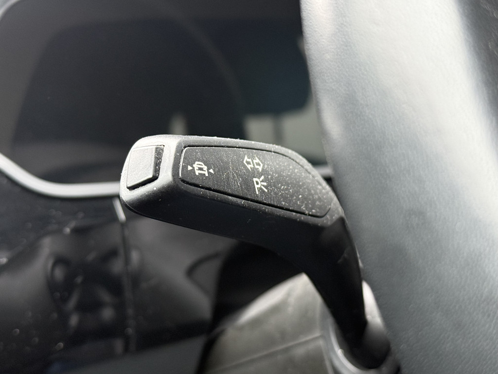 Audi e-tron (K886GP) met abonnement