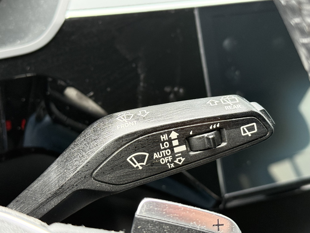 Audi e-tron (K886GP) met abonnement