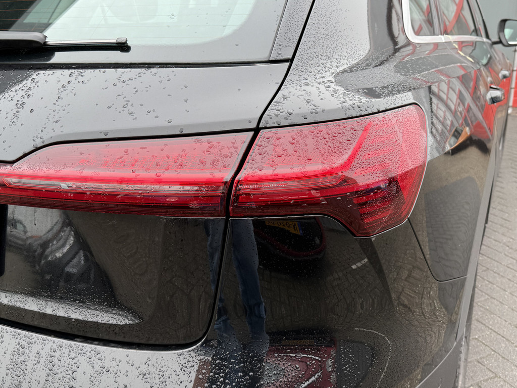 Audi e-tron (K886GP) met abonnement