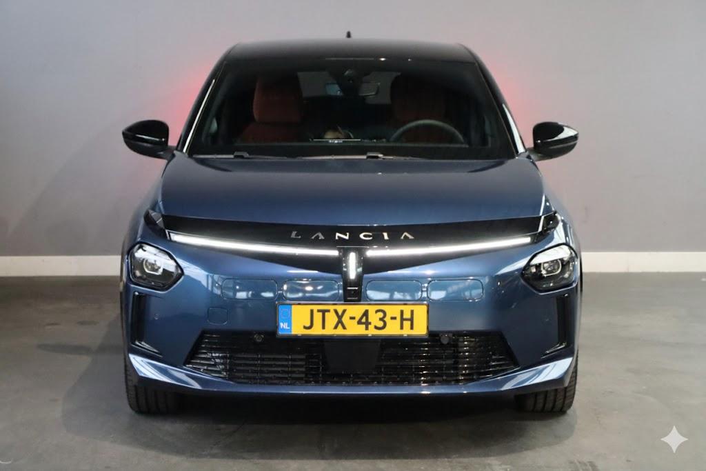 Lancia Ypsilon (JTX43H) met abonnement