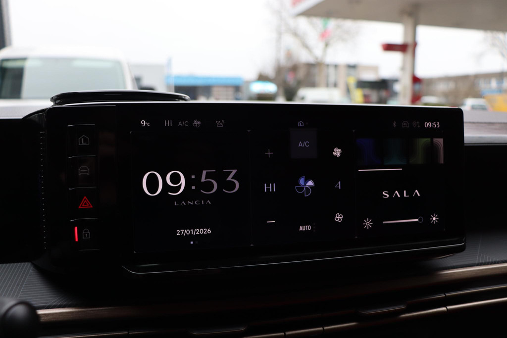 Lancia Ypsilon (JTX43H) met abonnement