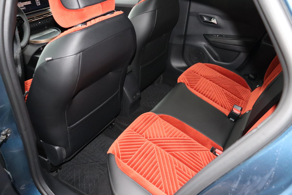 Lancia Ypsilon (JTX43H) met abonnement