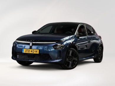 Lancia Ypsilon (JTX43H) met auto abonnement