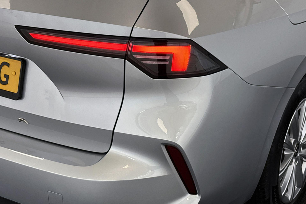 Opel Astra (T438JG) met abonnement