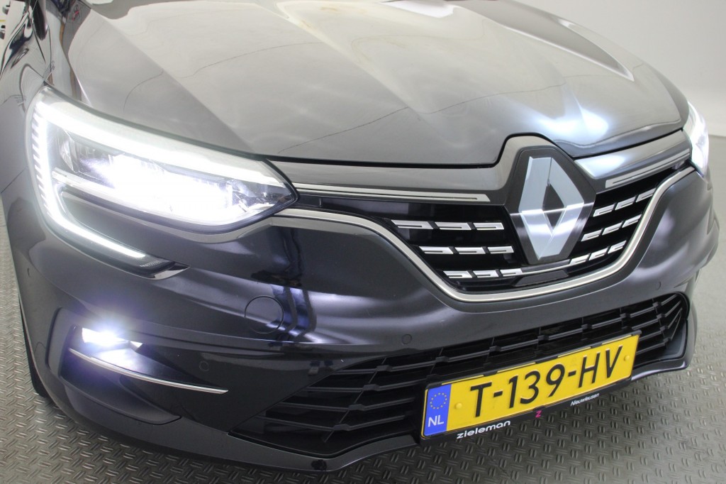 Renault MEGANE Estate (T139HV) met abonnement