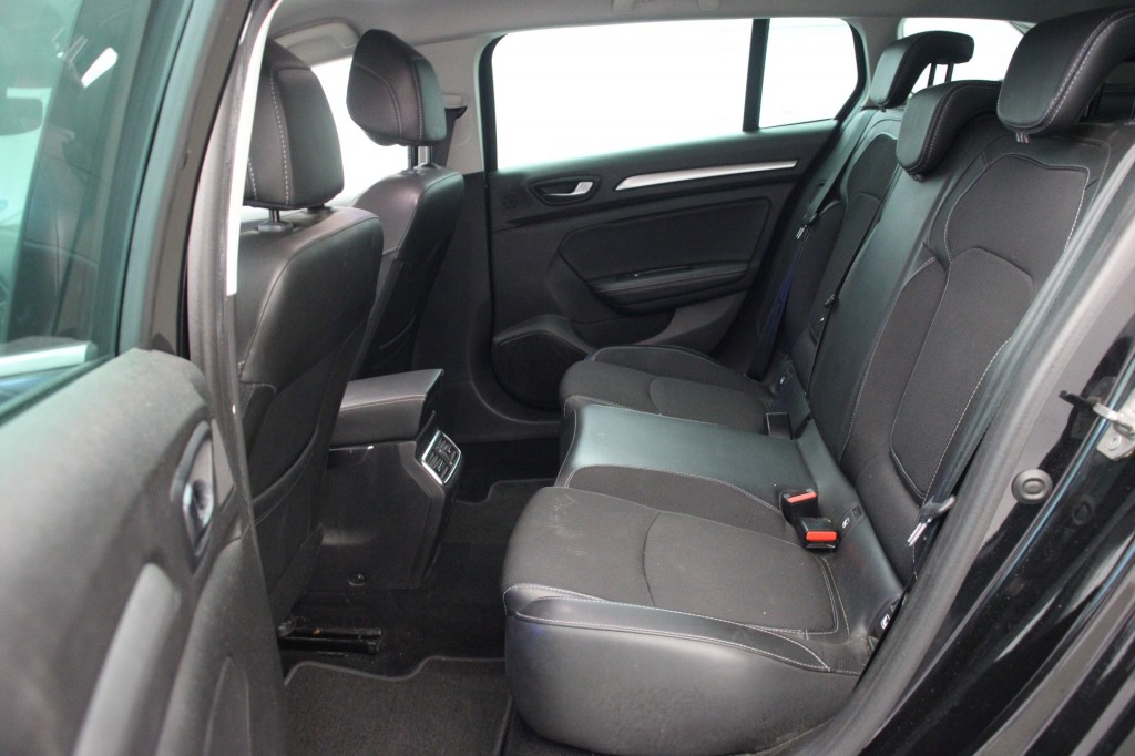 Renault MEGANE Estate (T139HV) met abonnement