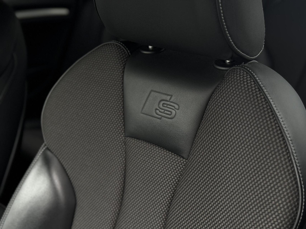 Audi A3 (H654DP) met abonnement