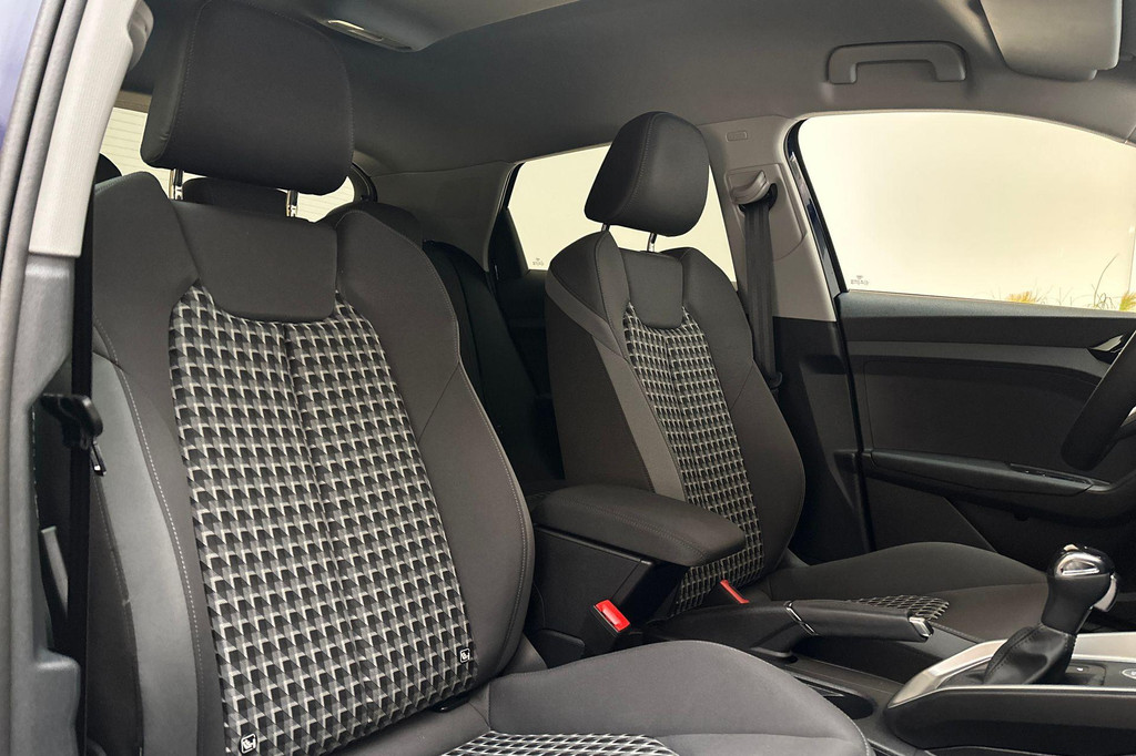 Audi A1 (JXB37T) met abonnement