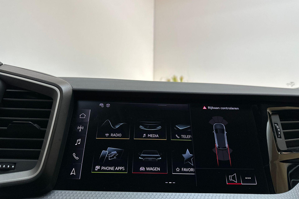 Audi A1 (JXB37T) met abonnement