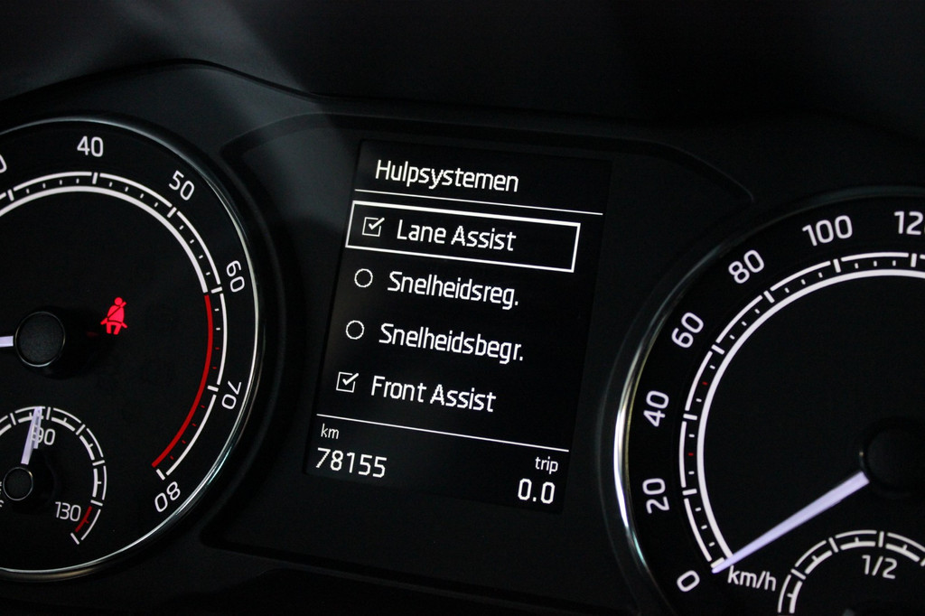 ŠKODA Scala (T080RH) met abonnement