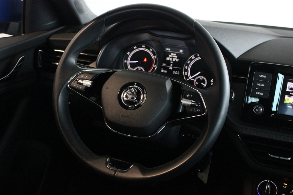 ŠKODA Scala (T080RH) met abonnement