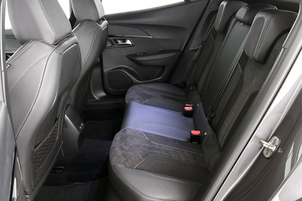 Peugeot 2008 (K066JN) met abonnement