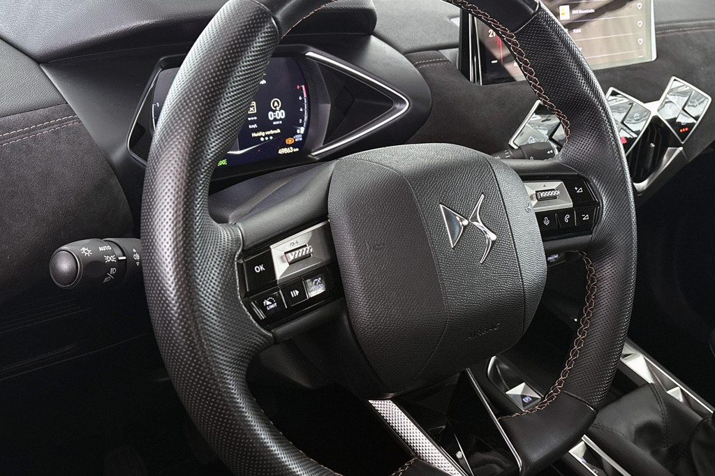 DS DS 3 (X635BL) met abonnement