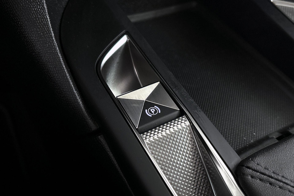 DS DS 3 (X635BL) met abonnement