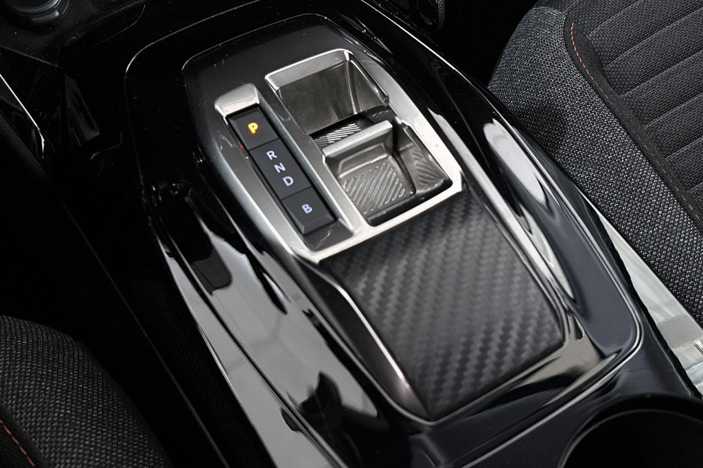 Peugeot e-208 (S495RD) met abonnement