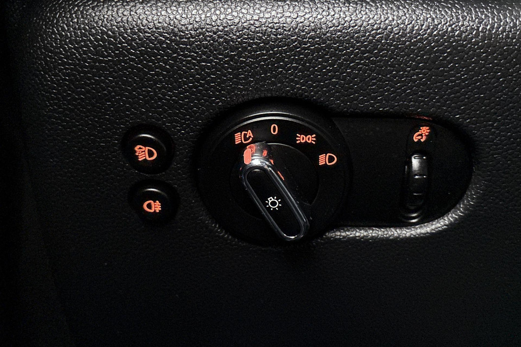 MINI Electric (P642BV) met abonnement