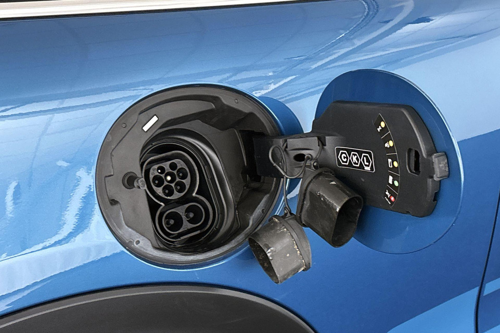 MINI Electric (P642BV) met abonnement