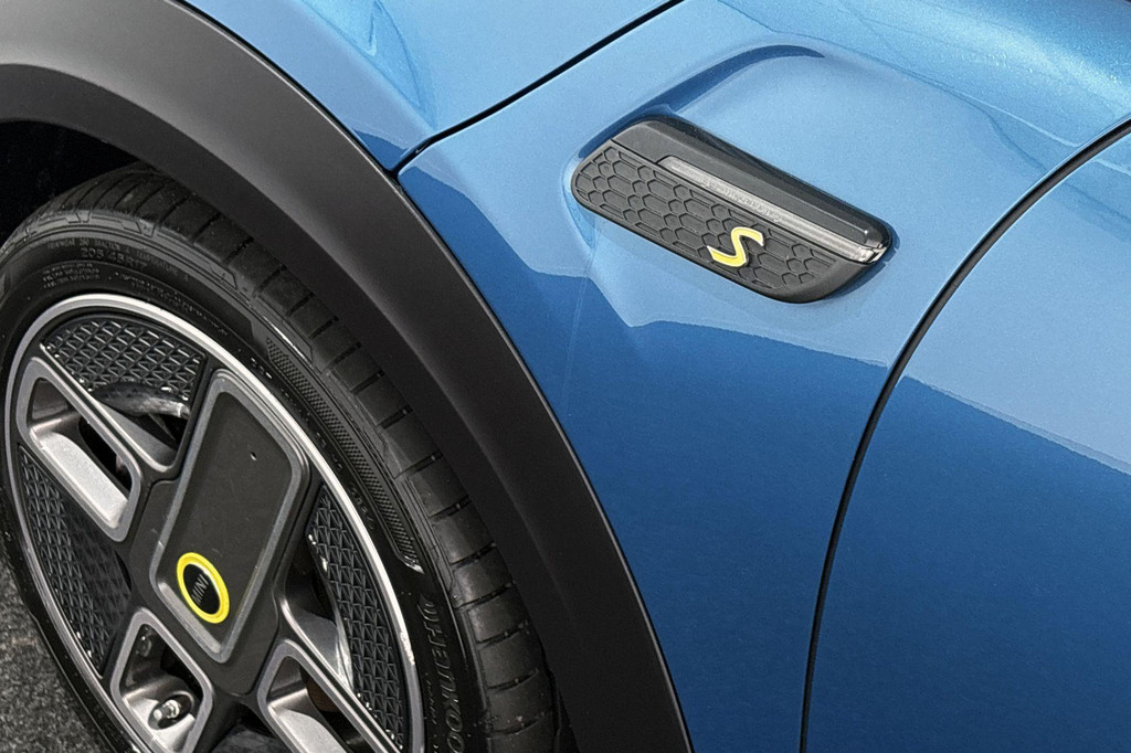 MINI Electric (P642BV) met abonnement