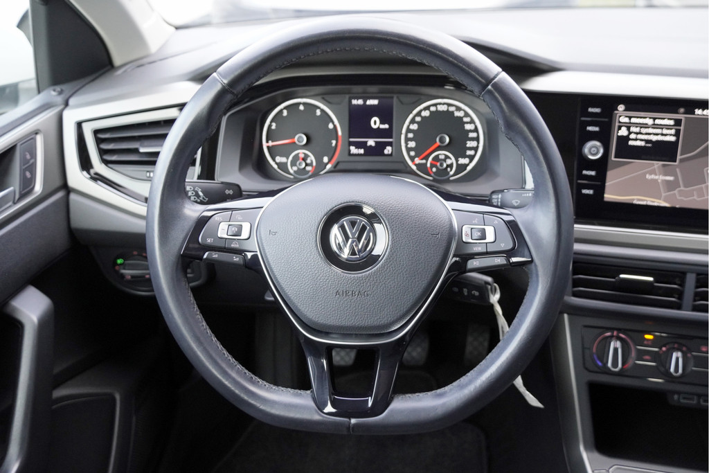 Volkswagen Polo (J811BL) met abonnement