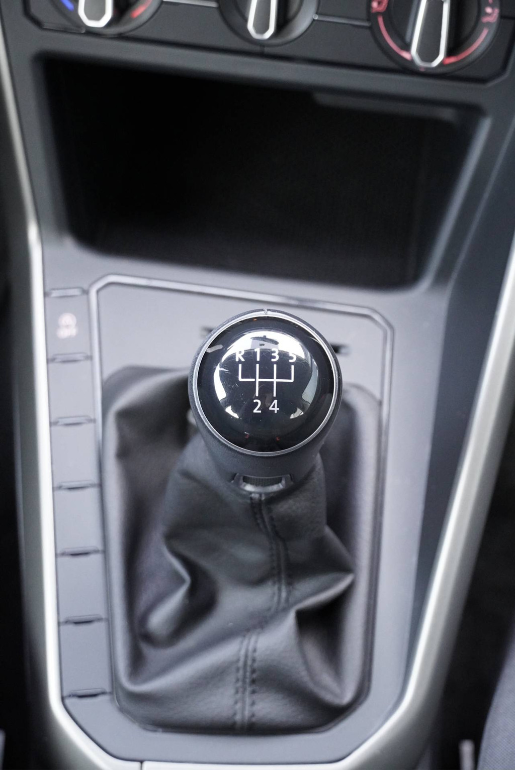 Volkswagen Polo (J811BL) met abonnement