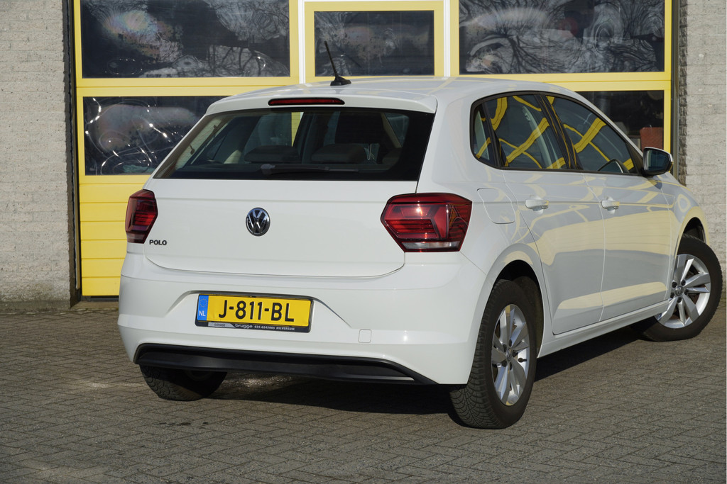 Volkswagen Polo (J811BL) met abonnement