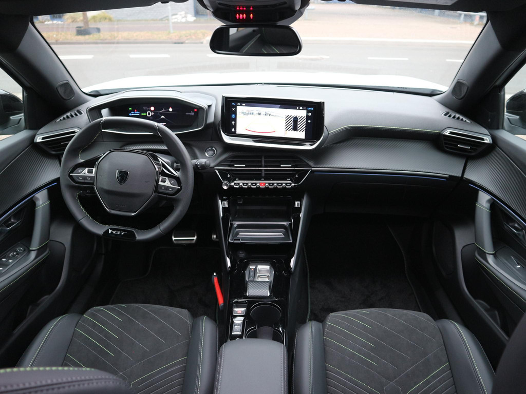 Peugeot e-2008 (JPL32D) met abonnement