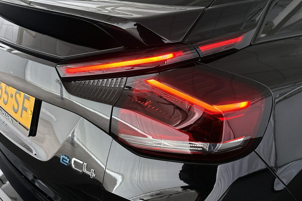 Citroën Ë-C4 (S865SF) met abonnement