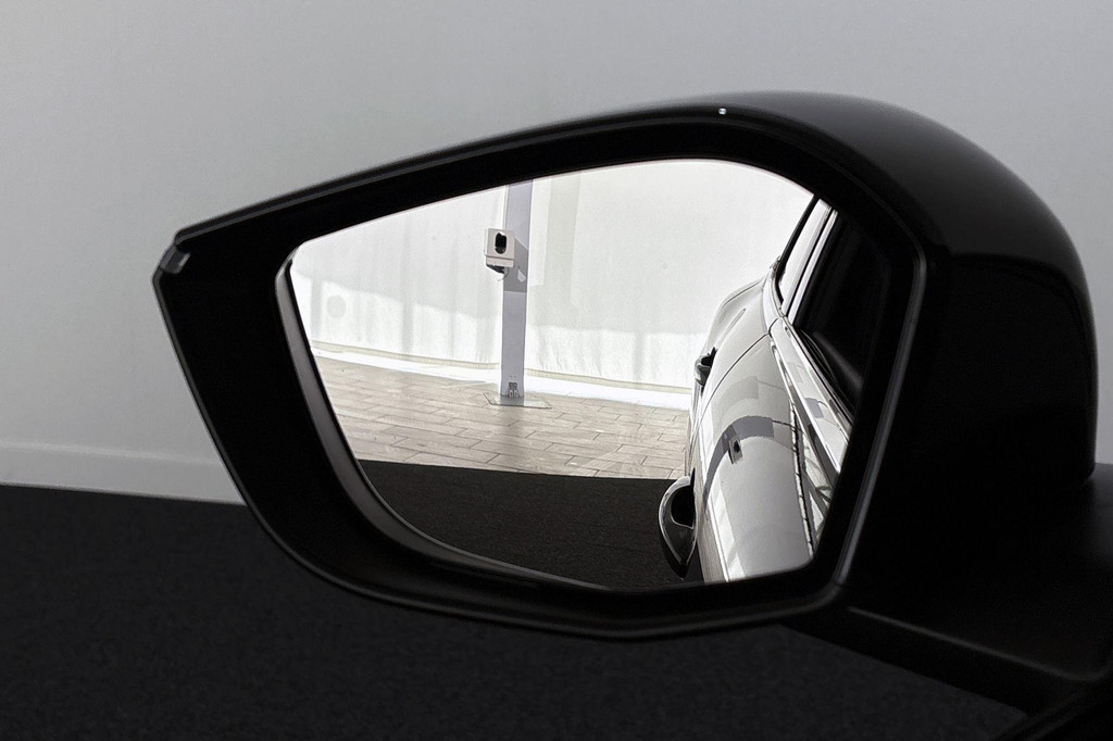 Citroën Ë-C4 (S865SF) met abonnement