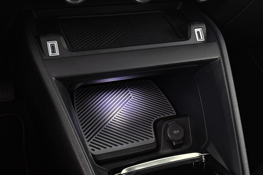 Citroën Ë-C4 (S865SF) met abonnement