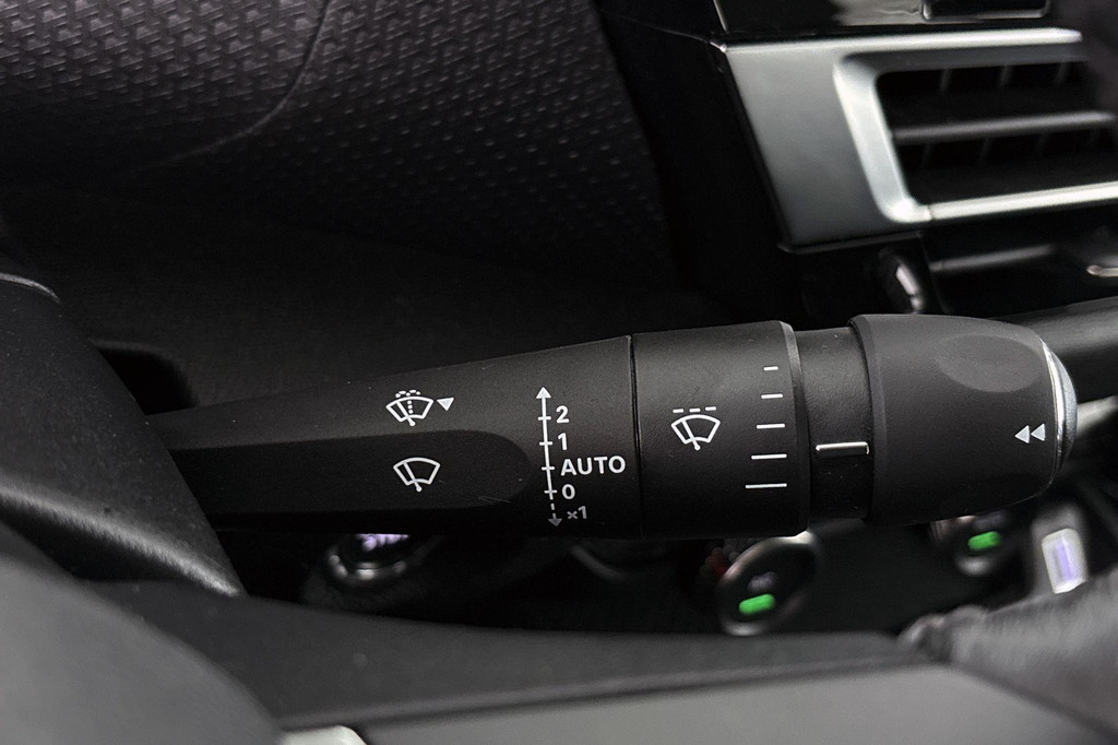 Citroën Ë-C4 (S865SF) met abonnement