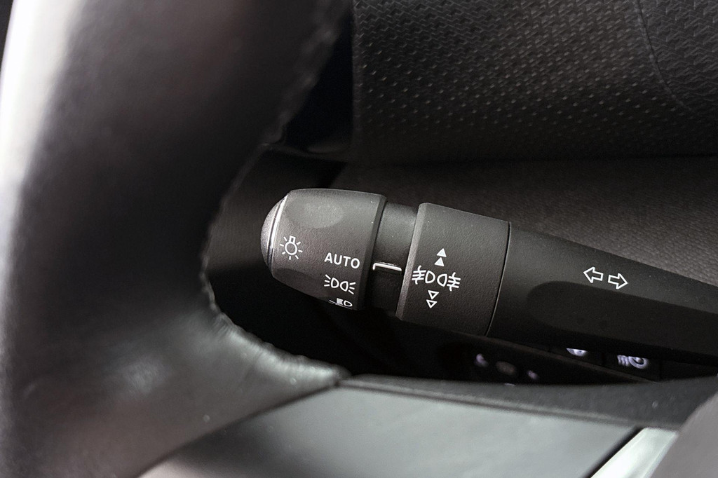 Citroën Ë-C4 (S865SF) met abonnement