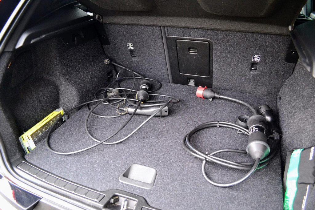 Volvo XC40 (K176GT) met abonnement