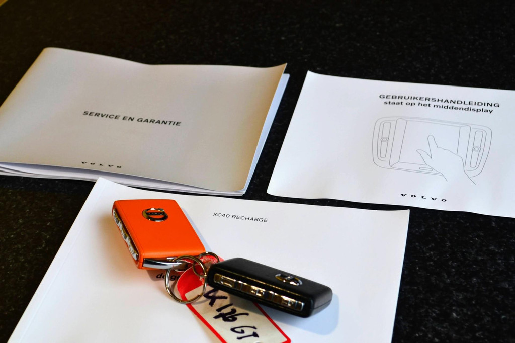 Volvo XC40 (K176GT) met abonnement