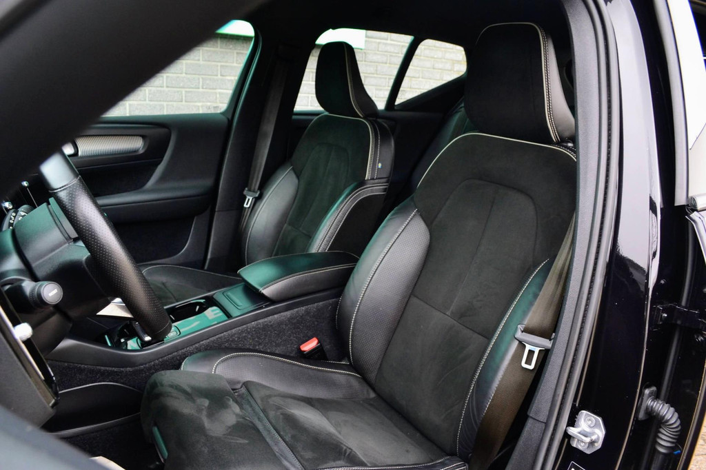 Volvo XC40 (K176GT) met abonnement