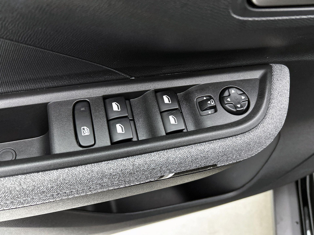 Opel Frontera (JSV65L) met abonnement