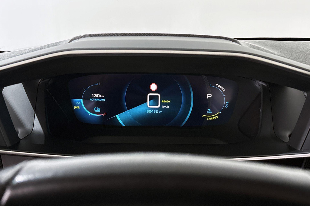 Peugeot e-208 (N817TR) met abonnement