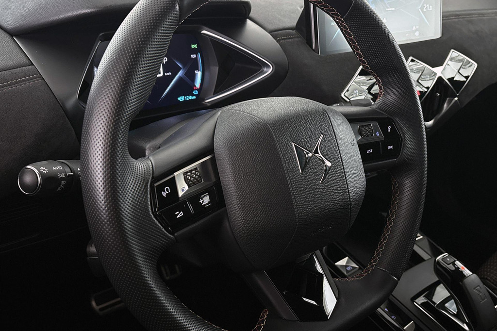 DS DS 3 (R970KB) met abonnement