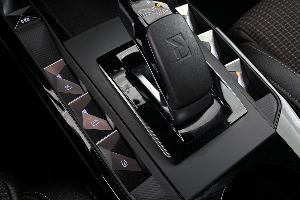 DS DS 3 (R970KB) met abonnement