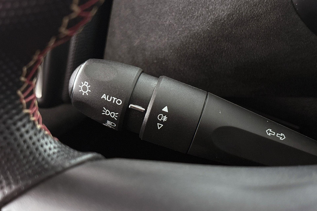 DS DS 3 (R970KB) met abonnement