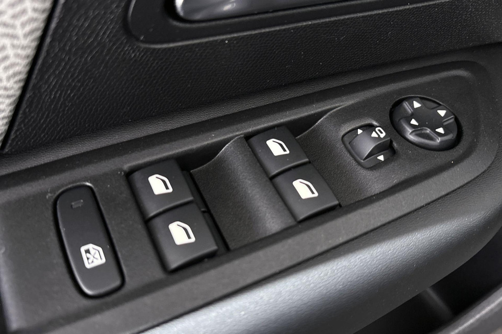 Citroën Ë-C4 (X488HR) met abonnement