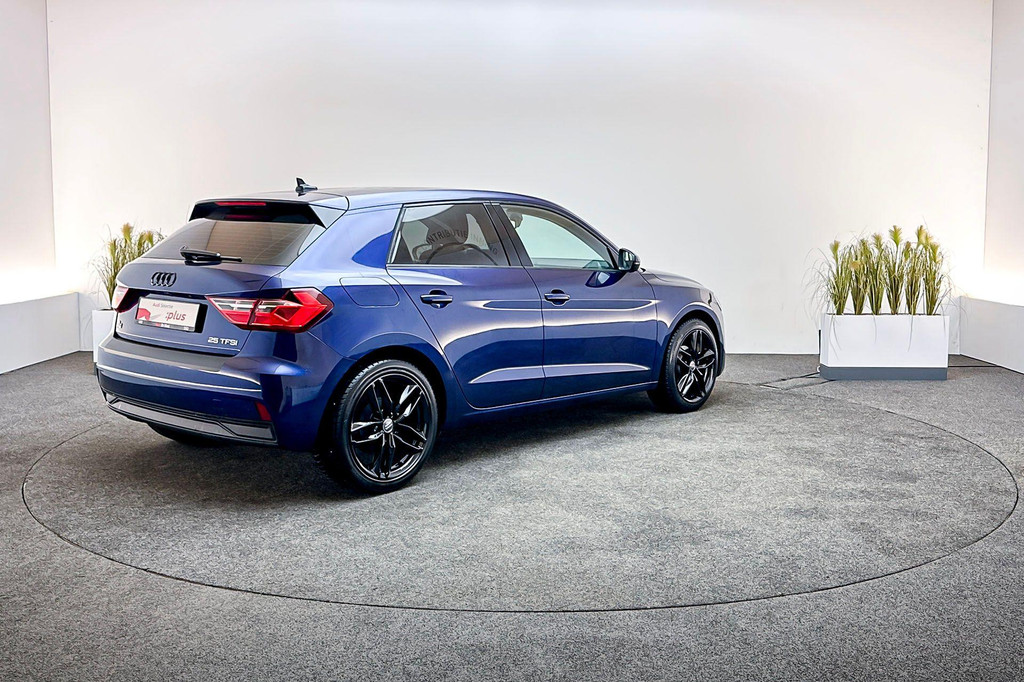 Audi A1 (R425VR) met abonnement