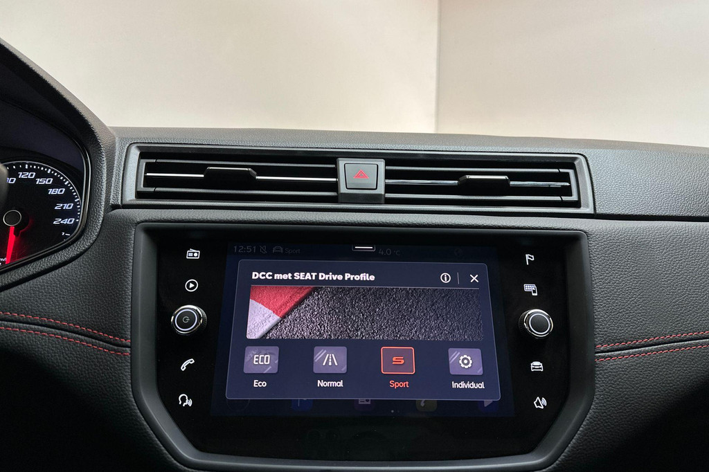 Seat Ibiza (K957HZ) met abonnement