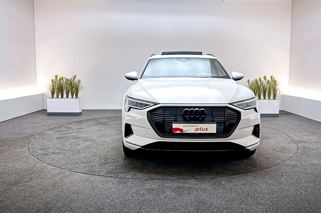 Audi e-tron (L564BR) met abonnement