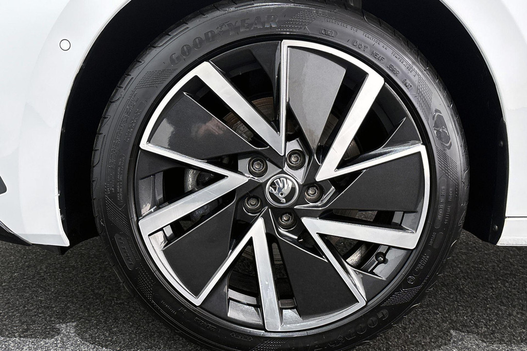 ŠKODA Octavia (JXL77L) met abonnement