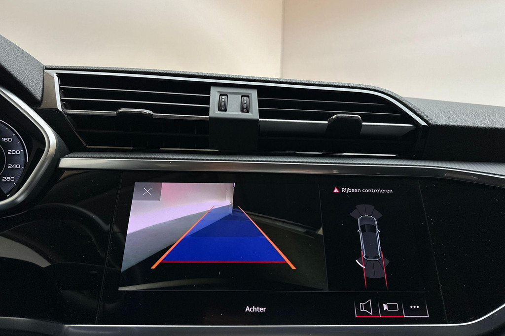 Audi Q3 (R585XB) met abonnement