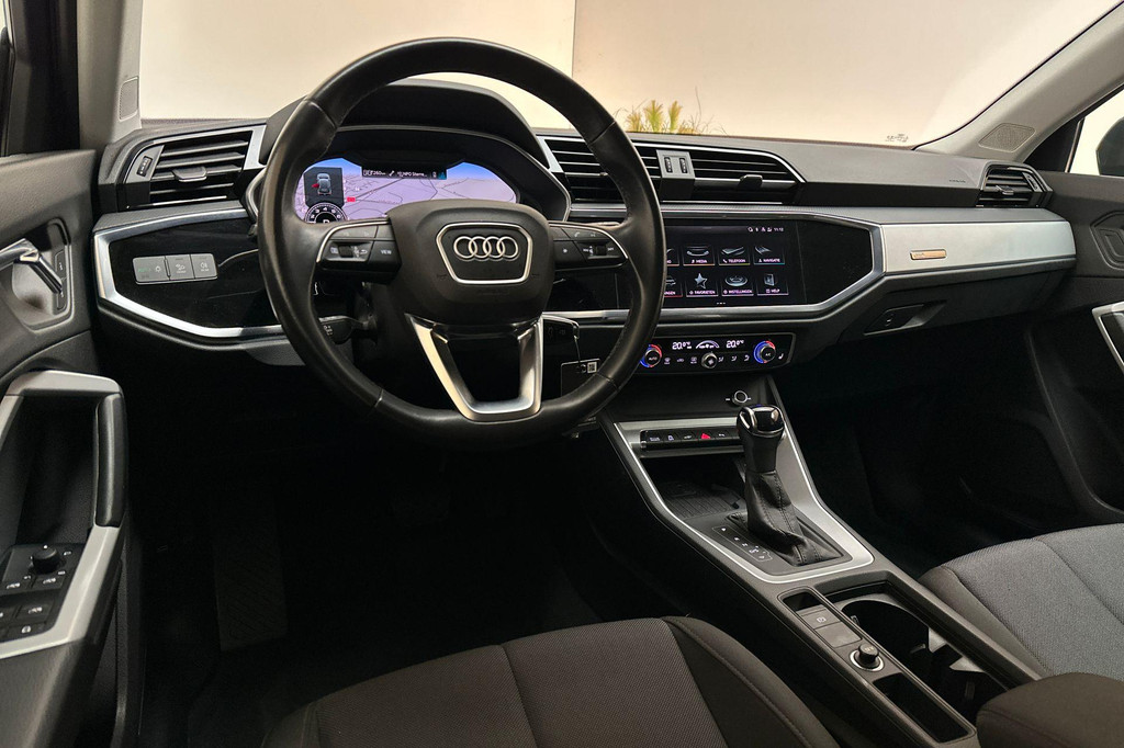 Audi Q3 (R585XB) met abonnement