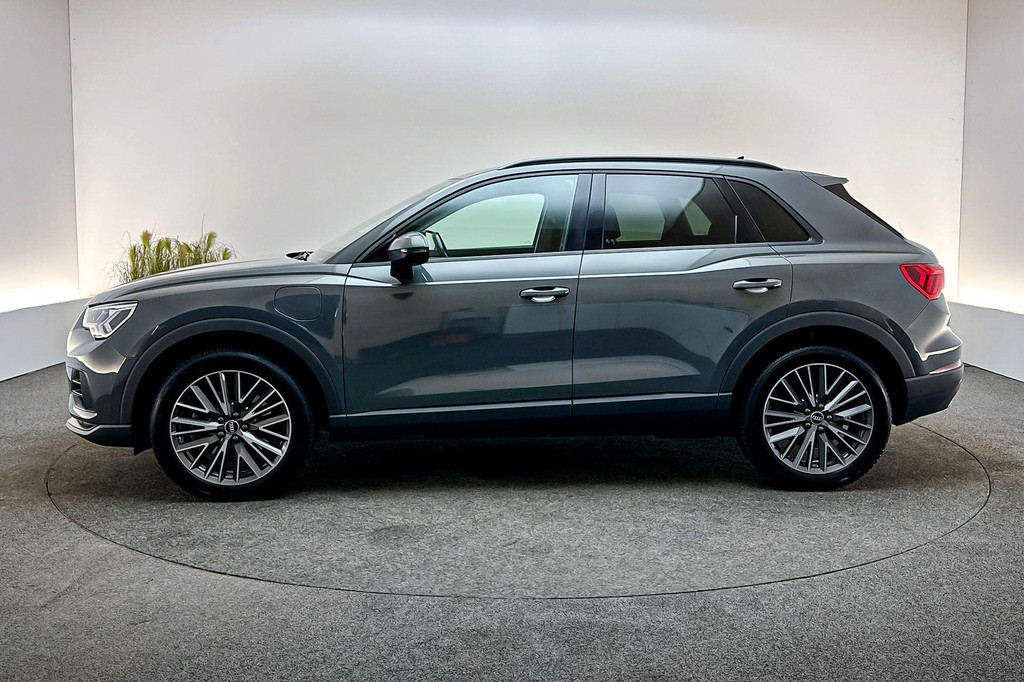 Audi Q3 (R585XB) met abonnement
