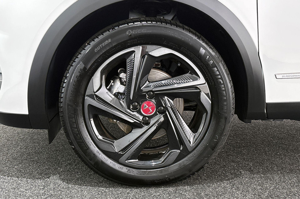 DS DS 3 (JXH95X) met abonnement